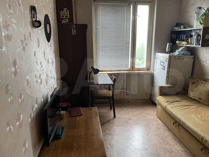 Комната 12 м² в 3-к., 9/9 эт.