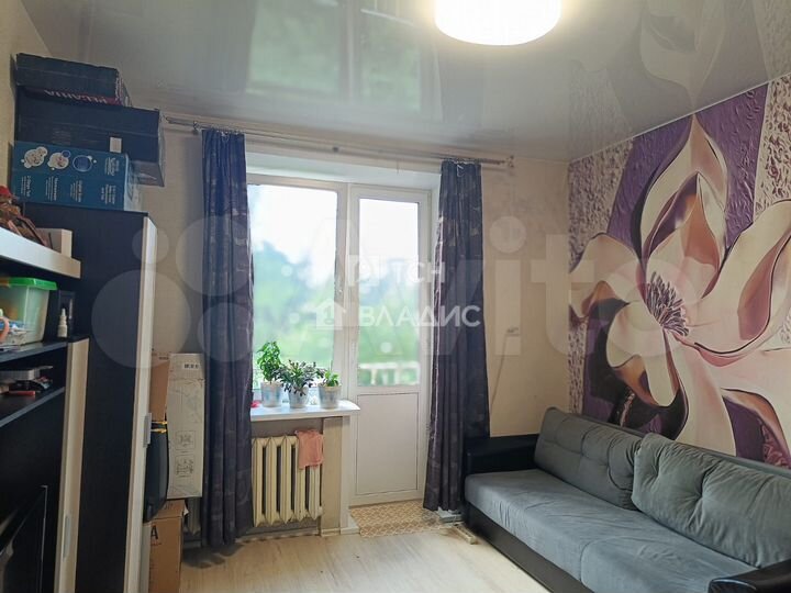 Комната 14,1 м² в 3-к., 3/3 эт.