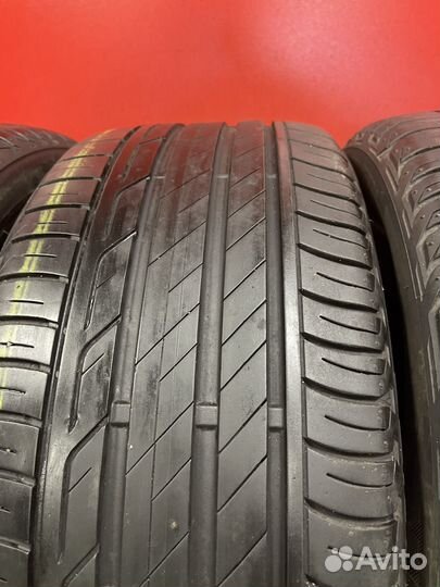 Bridgestone Turanza T001 225/45 R17