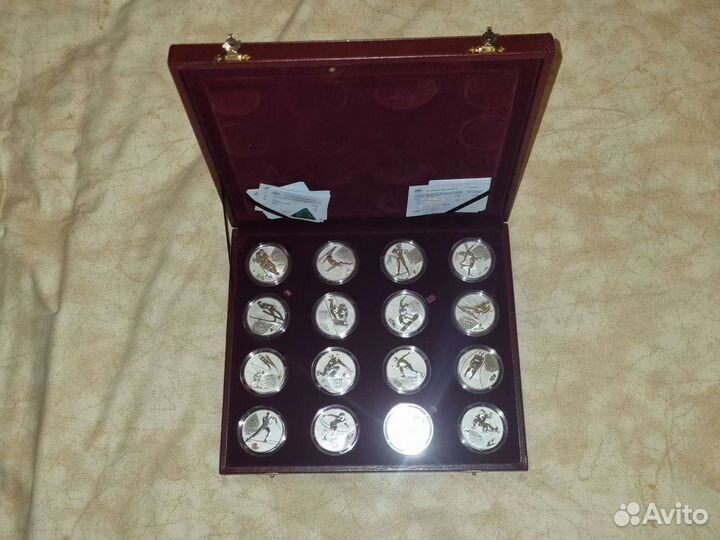 Серебряные олимпийские монеты Сочи-2014