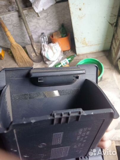 Левый бардачок на Шкода октавия