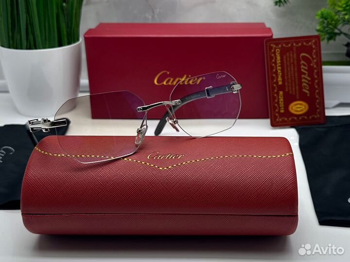 Солнцезащитные очки cartier