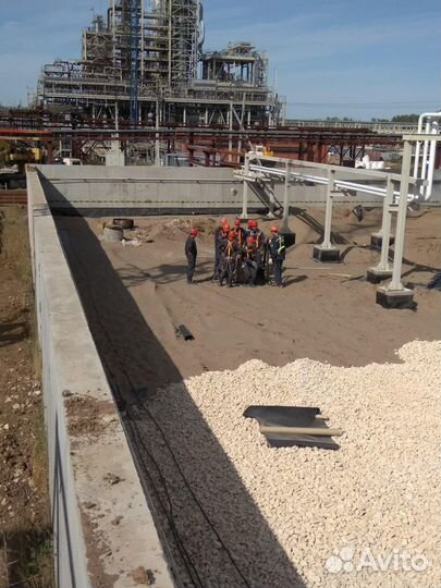 Бригада электромонтажников