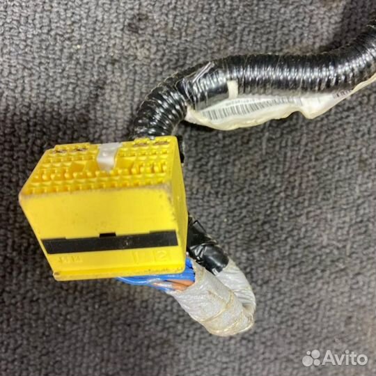 Проводка под торпедо Honda Civic 9 5D 2006-2012г 5