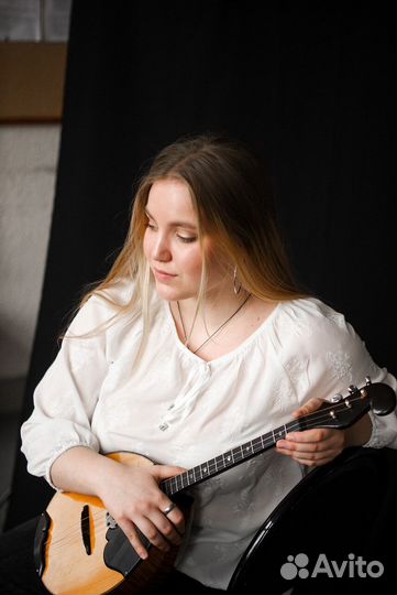 Преподаватель по гитаре