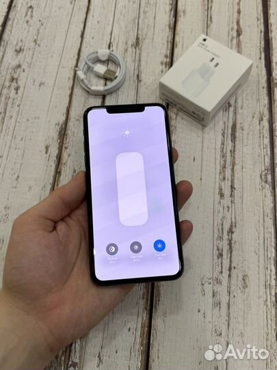iPhone 11 Pro Max, 64 ГБ