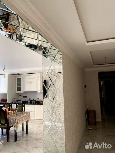 Зеркальное панно