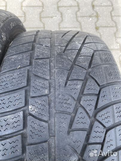 Pirelli Sottozero Winter 240 245/45 R18