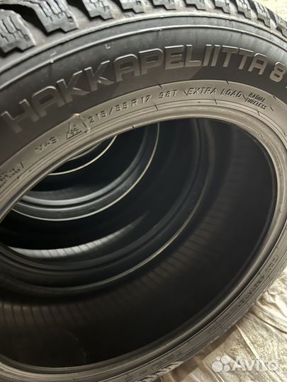 Nokian Tyres Hakkapeliitta 8 215/55 R17 98T