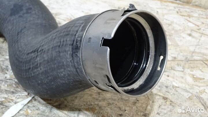Патрубок интеркулера BMW F10 бмв 5 серии Ф10
