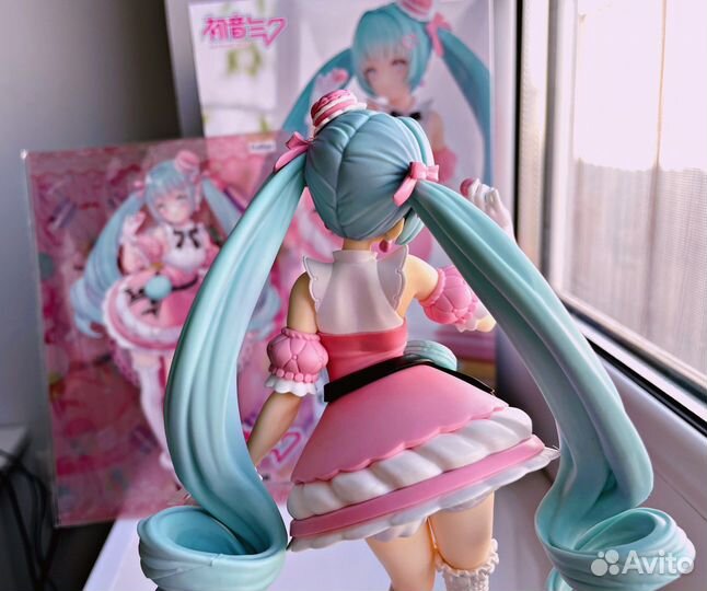 Аниме фигурка Хацуне Мику Exceed оригинал