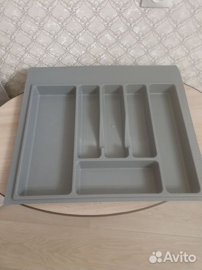 Лоток для столовых приборов