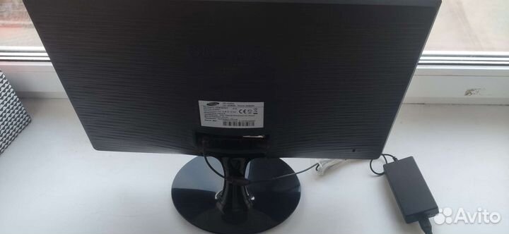 Монитор Samsung s20b300n