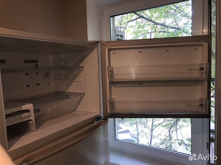 Холодильник бу sharp