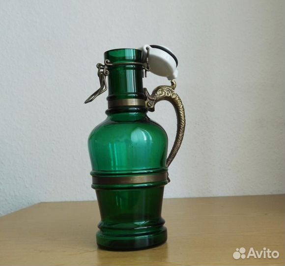 Старинная бутылка