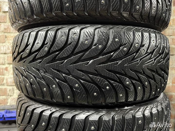 Yokohama IceGuard Stud IG65 205/55 R16