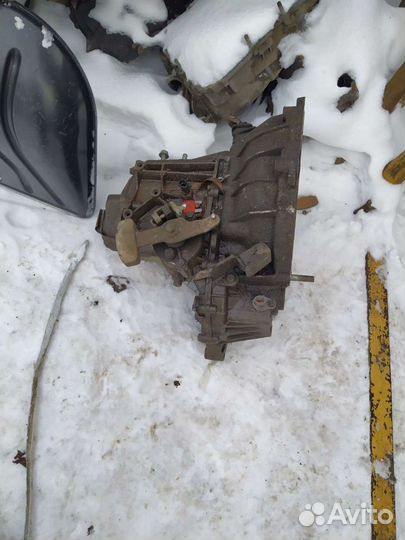 Продам троссовую коробку ваз