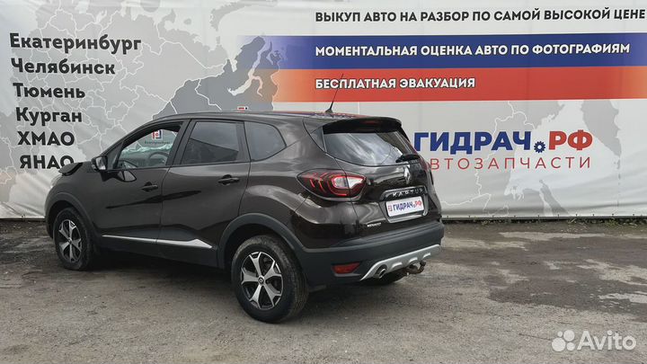 Фланец двигателя системы охлаждения Renault Kaptur