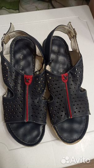 Босоножки женские