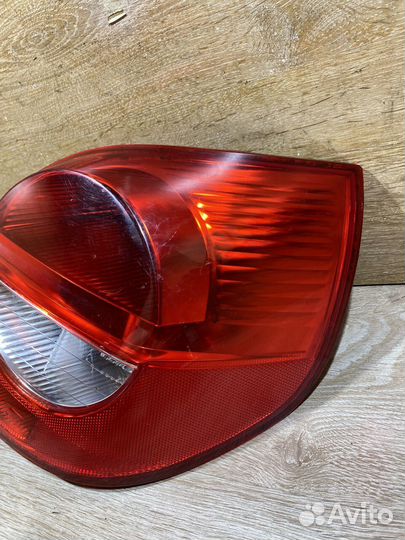 Фонарь задний правый Renault Clio 3 Арт. 111410