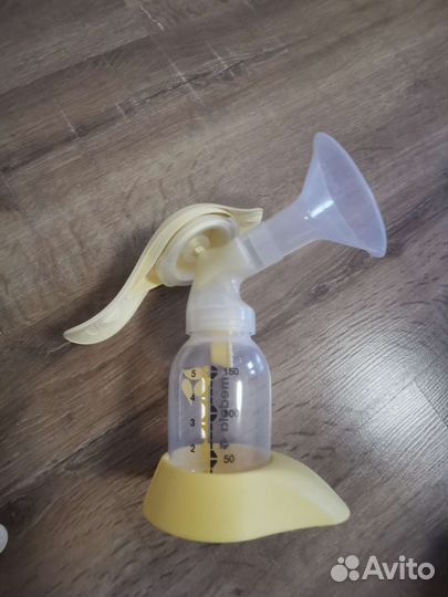 Молокоотсос medela harmony ручной