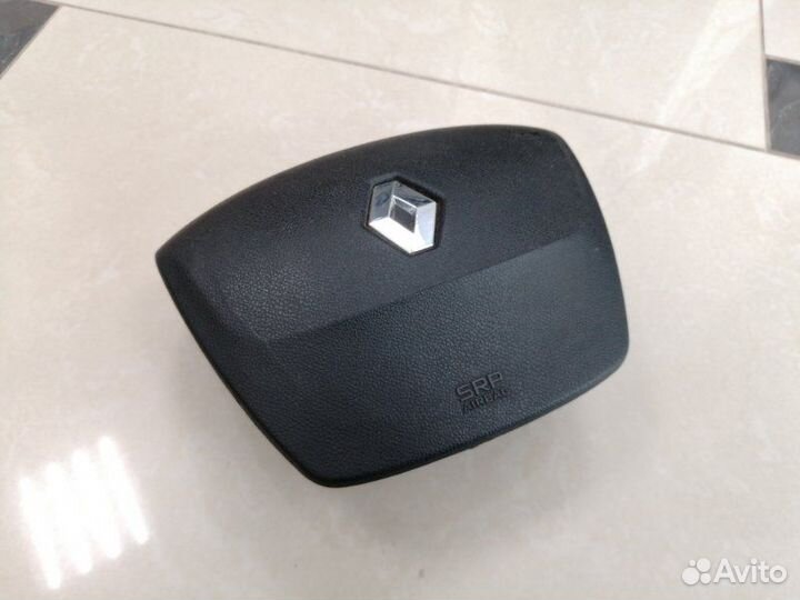 Airbag подушка в руль Renault Fluence седан