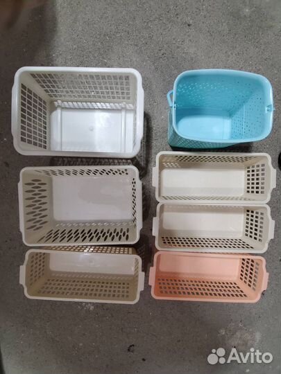 Пластиковын ящики