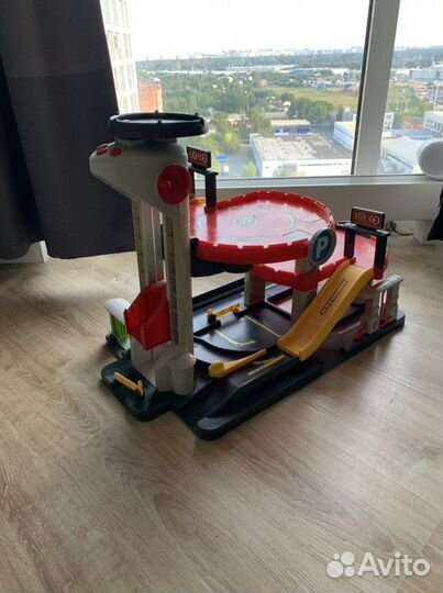 Парковка для машинок ELC