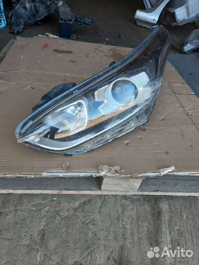 Фара передняя левая kia ceed 2018г