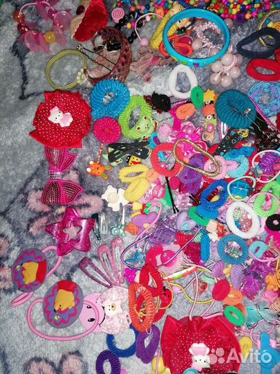 Резинки, бусы, браслеты для девочек