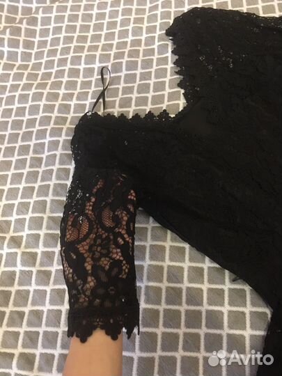 Платье кружевное вечернее