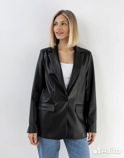 Кожаный пиджак оверсайз