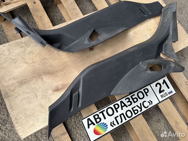 Накладка задней правой/левой стойки Astra H 2007