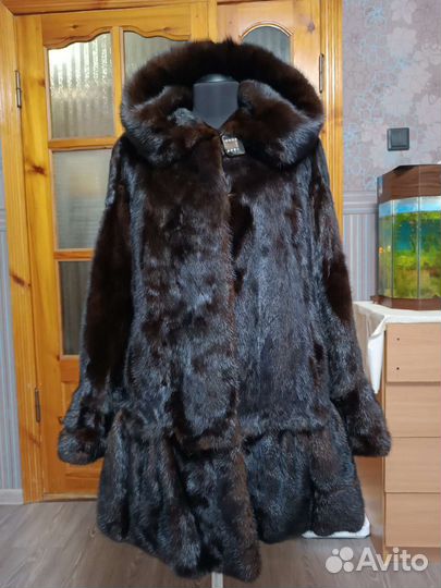 Шуба норковая с капюшоном 48 50