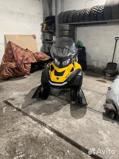 Brp ski-doo skaldic 2012 550