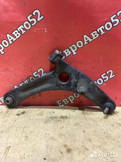 Рычаг подвески нижний передний правый Mitsubishi