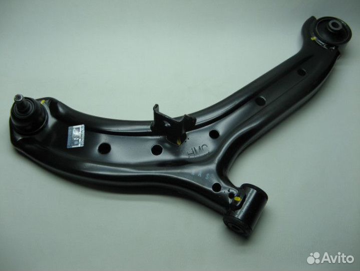 Рычаг передний Hyundai Accent