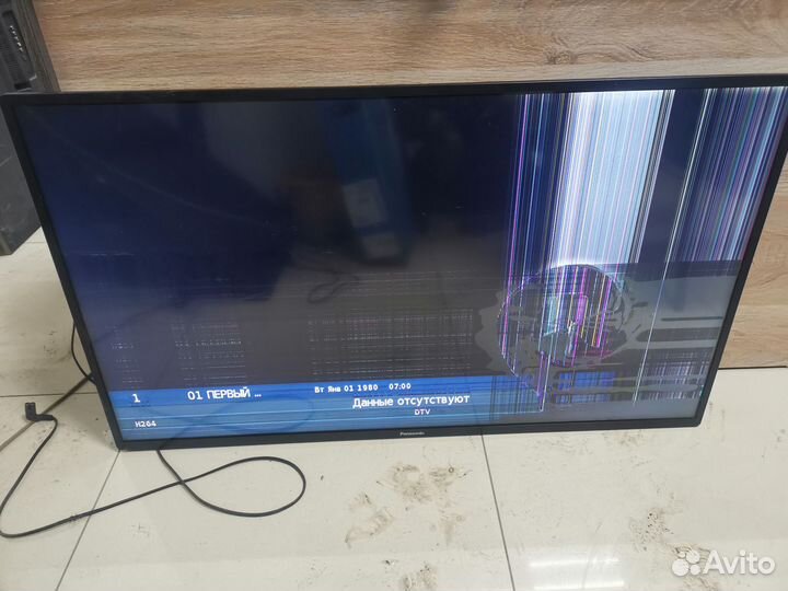 Телевизор Panasonic TX-43DR300ZZ (По запчастям)