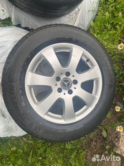 Michelin Latitude Tour HP 225/60 R17