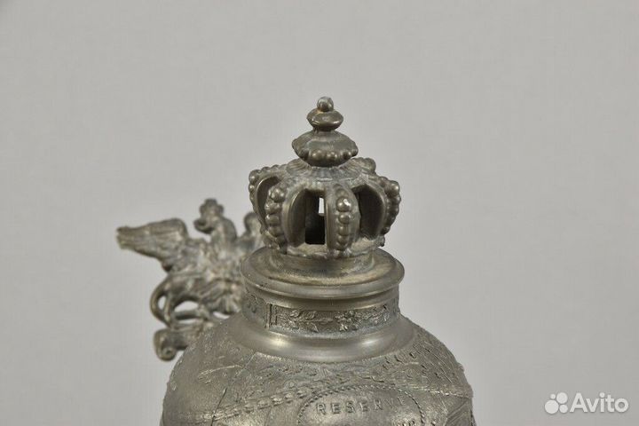 Шикарная пивная кружка с оловянной крышкой.Германи