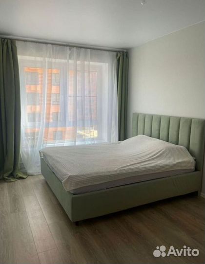 Двухместная мягкая кровать