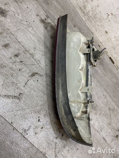 Фонарь задний правый Opel Astra