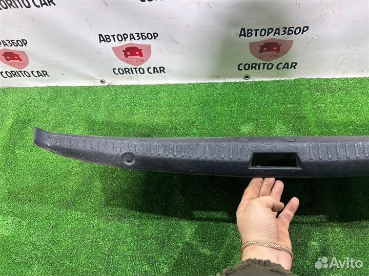 Обшивка задней панели Mitsubishi Lancer CY3A 4B10