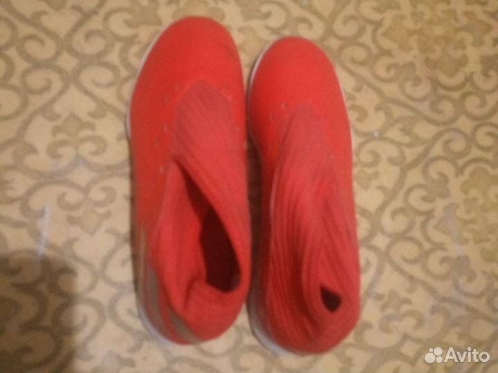 Футзалки adidas Nemesis