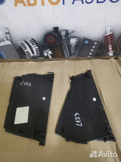 Накладка в салоне Ford Kuga 2 SUV 1.5L M9MD