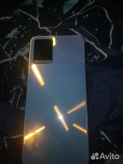vivo V21, 8/128 ГБ