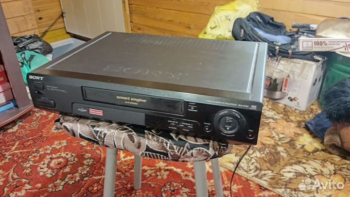 Видеомагнитофон