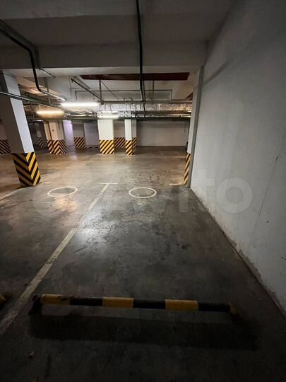 Машиноместо, 14 м²