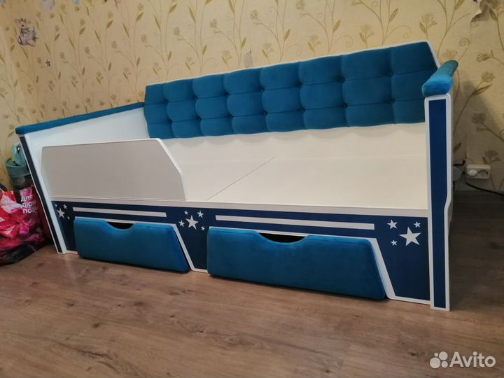 Детская кровать интерьерная
