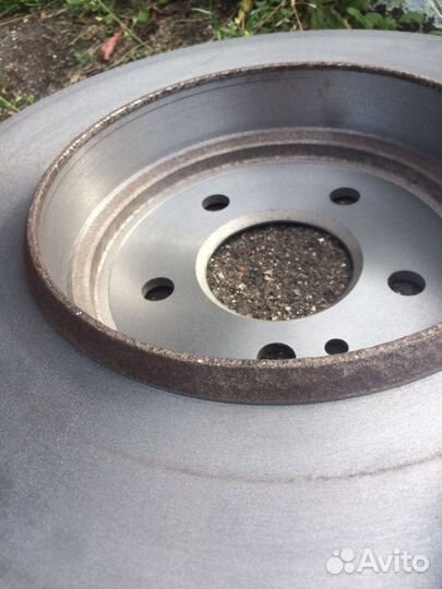 Задние тормозные диски W163 (оригинал - 331 мм.)